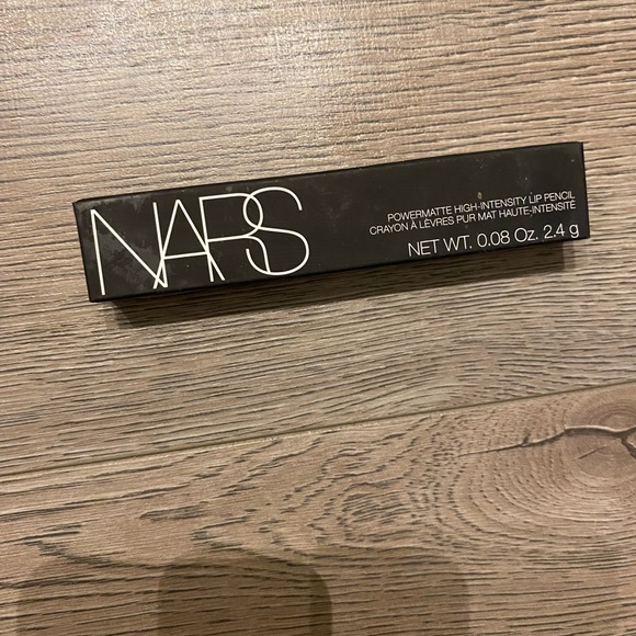 NARS High Intensity Lip Pencil in shade Cruella - Picture 2 of 5